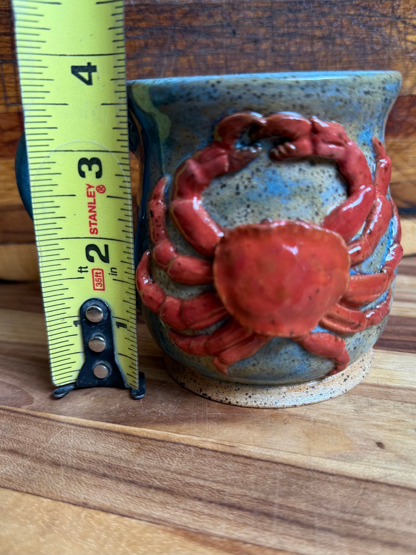 Crab in the Ocean Mug