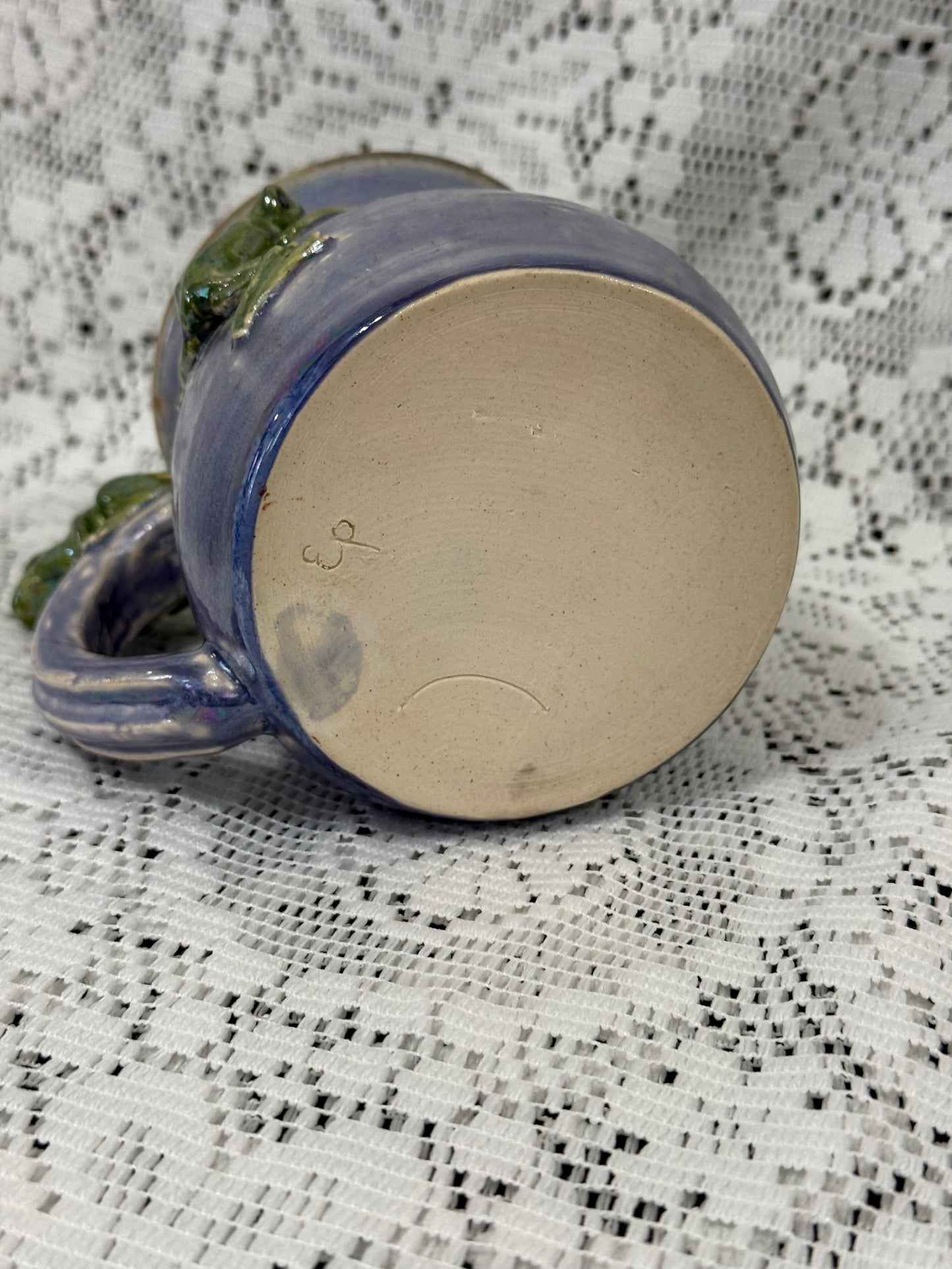 Frog Mug *Iridescent*