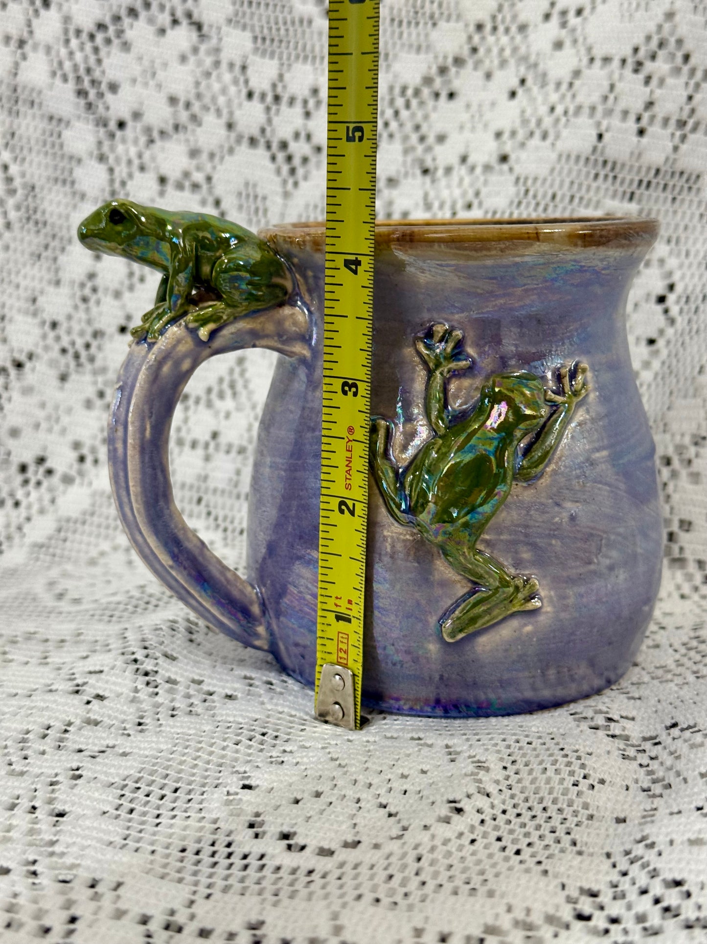 Frog Mug *Iridescent*