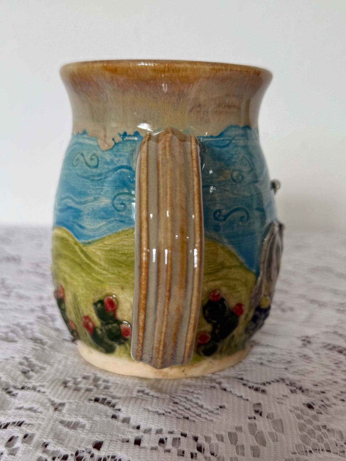 **Handle Crack** Longhorn Mug 2