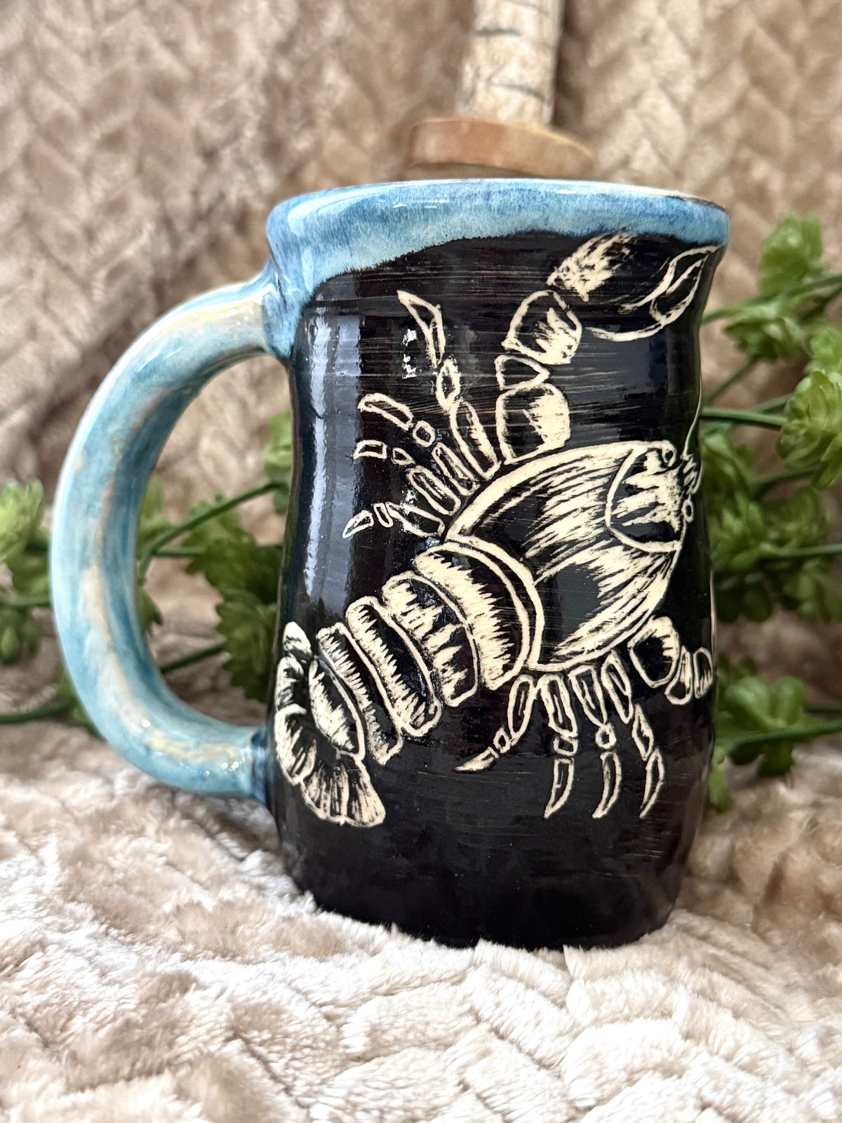 Claws of the Deep – Lobster Mug 🦞